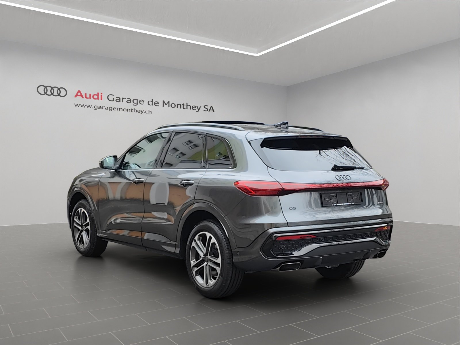 AUDI Q5 TFSI quatto 150 kW S-tronic, Mild-Hybrid Benzin/Elektro, Neuwagen, Automatik - 3