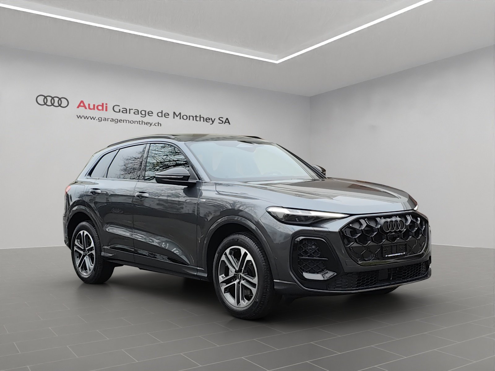AUDI Q5 TFSI quatto 150 kW S-tronic, Mild-Hybrid Benzin/Elektro, Neuwagen, Automatik - 6