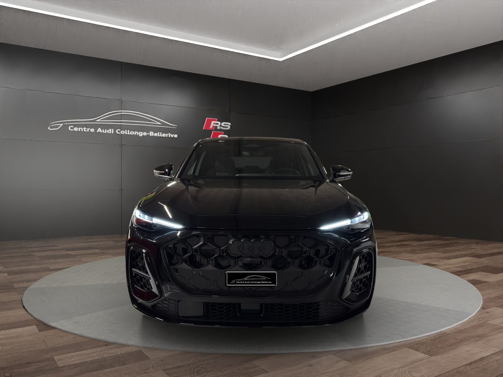 AUDI Q5 Sportback TFSI 150 kW, Benzina, Auto nuove, Automatico - 2