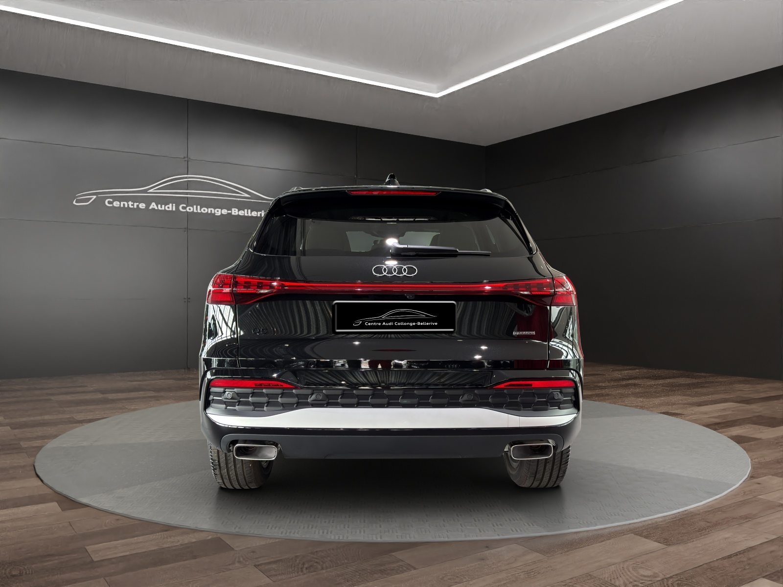 AUDI Q5 SUV TFSI 150 kW, Benzina, Auto nuove, Automatico - 5