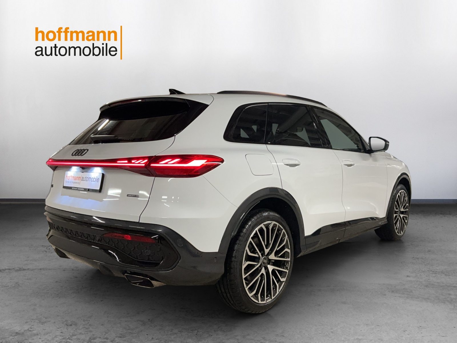 AUDI Q5 SUV TFSI 150 kW, Benzina, Auto nuove, Automatico - 4
