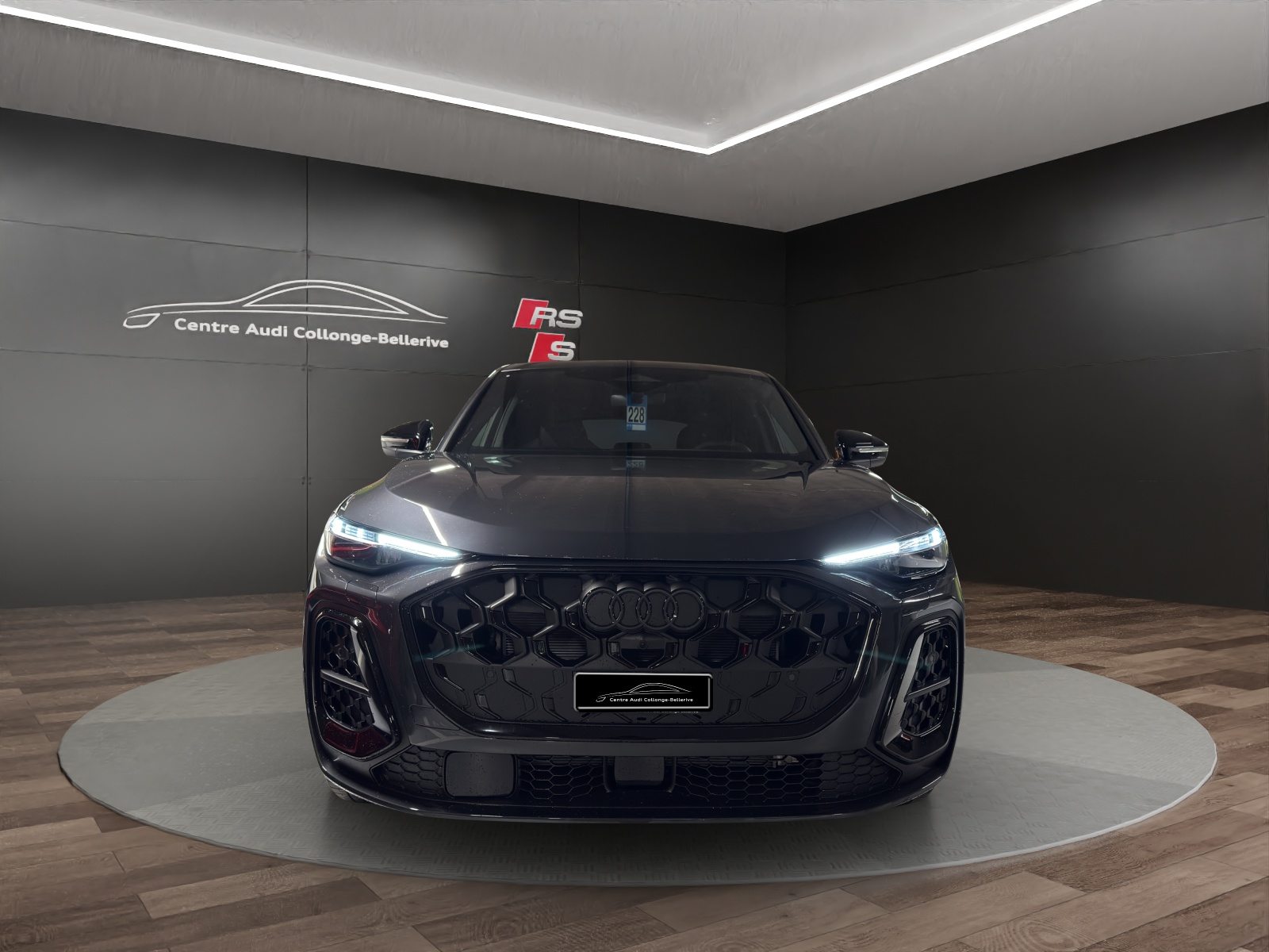 AUDI Q5 SB e-hybrid 270 kW, Full-Hybrid Petrol/Electric, New car, Automatic - 2