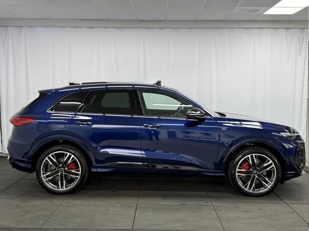AUDI Q5 55 TFSI e PHEV S line quattro S-tronic, Plug-in-Hybrid Benzina/Elettrica, Auto nuove, Automatico - 2