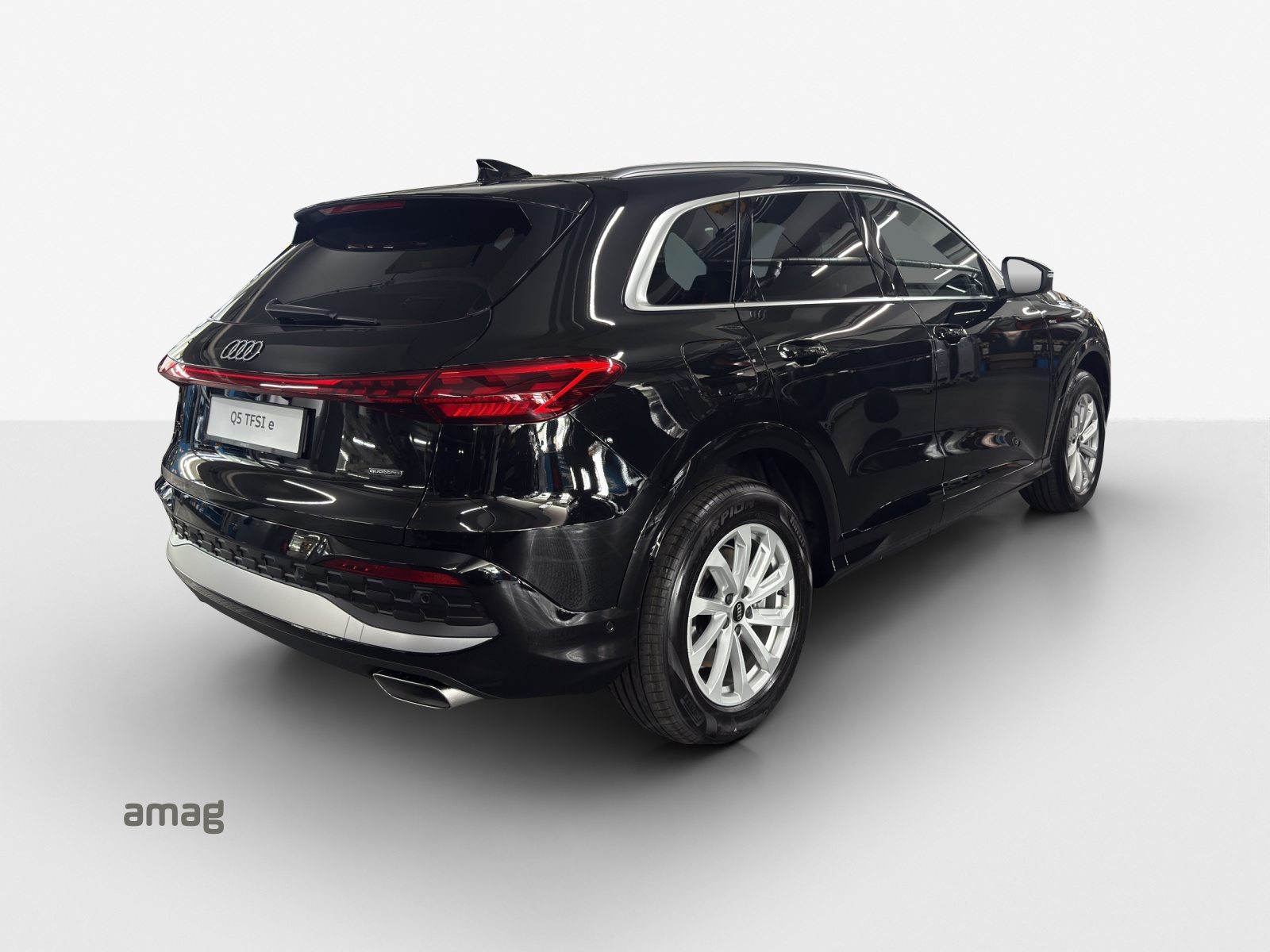 AUDI Q5 SUV e-hybrid 220 kW, Full-Hybrid Petrol/Electric, New car, Automatic - 5