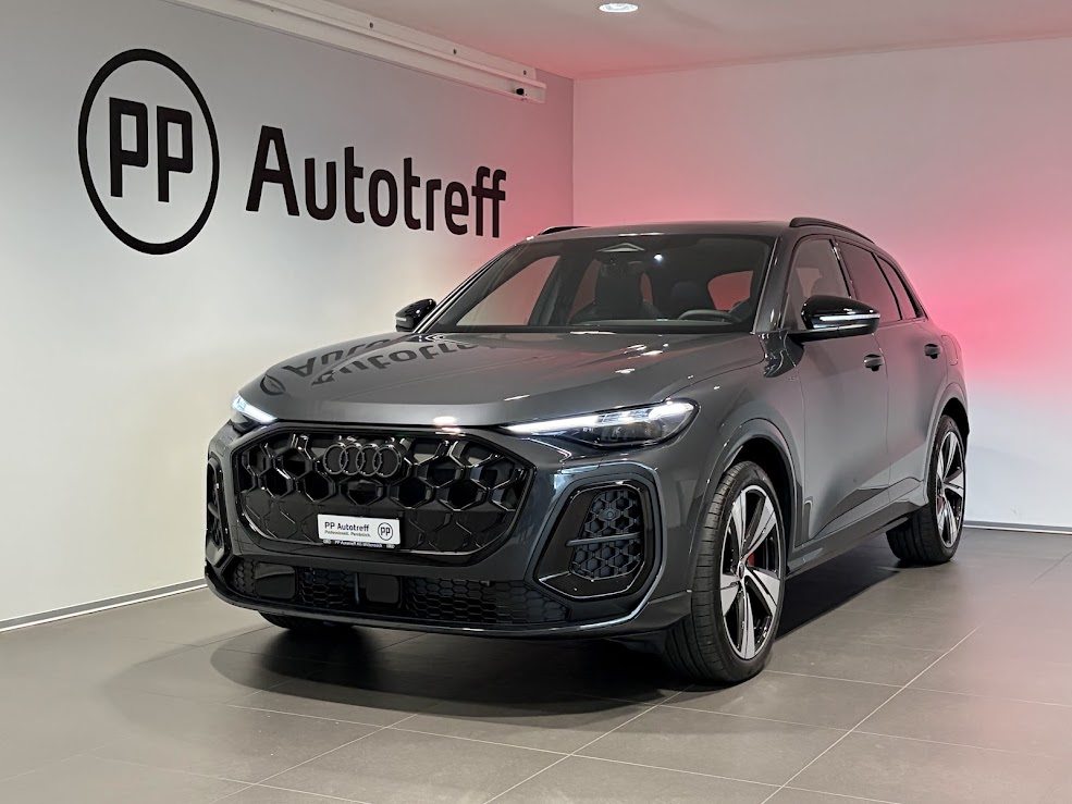 AUDI Q5 SUV e-hybrid 270 kW, Hybride Intégral Essence/Électricité, Voiture nouvelle, Automatique - 2