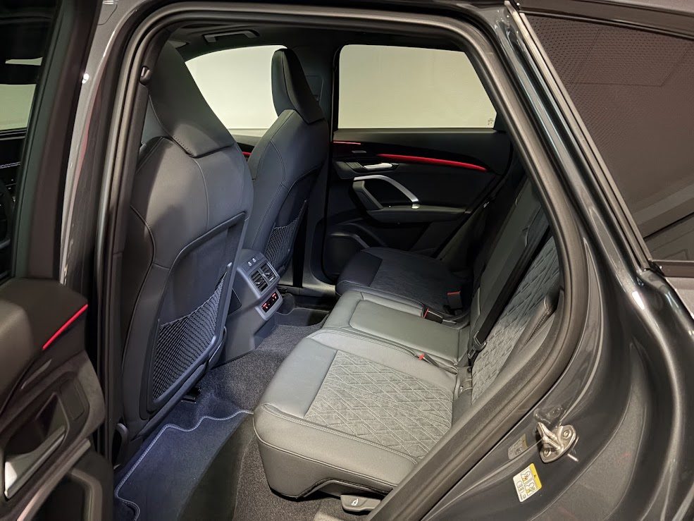 AUDI Q5 SUV e-hybrid 270 kW, Hybride Intégral Essence/Électricité, Voiture nouvelle, Automatique - 5
