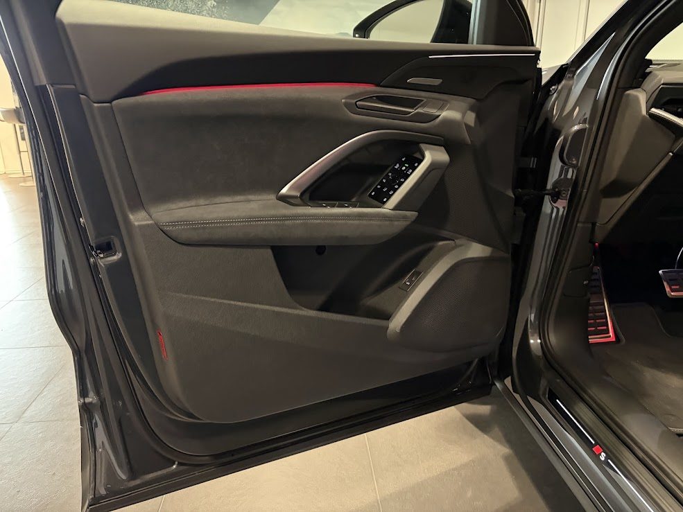 AUDI Q5 Sportback TFSI 150 kW, Essence, Voiture nouvelle, Automatique - 3