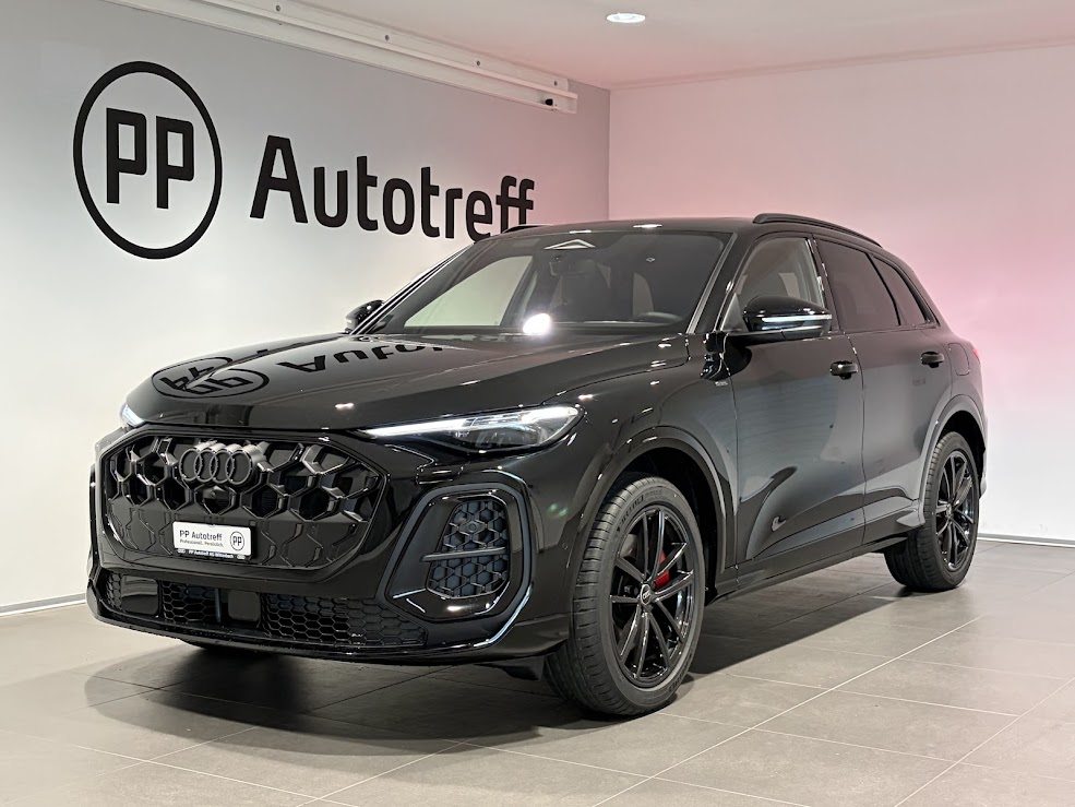 AUDI Q5 SUV e-hybrid 270 kW, Hybride Intégral Essence/Électricité, Voiture nouvelle, Automatique - 2