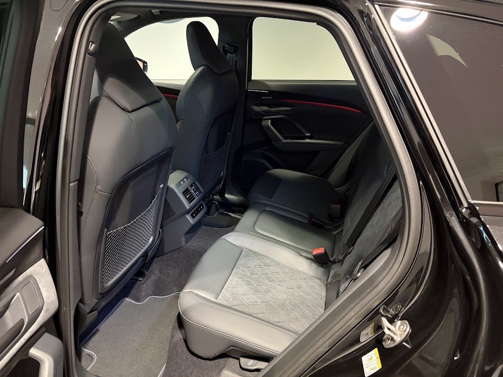 AUDI Q5 SUV e-hybrid 270 kW, Hybride Intégral Essence/Électricité, Voiture nouvelle, Automatique - 4