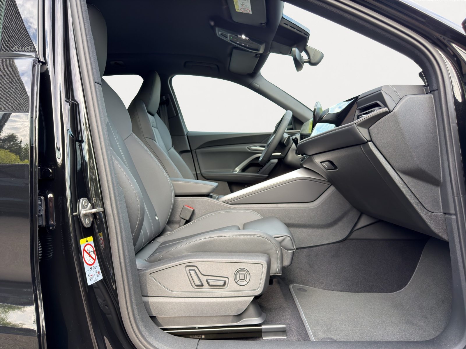 AUDI Q5 SUV TFSI 150 kW, Benzin, Neuwagen, Automatik - 7