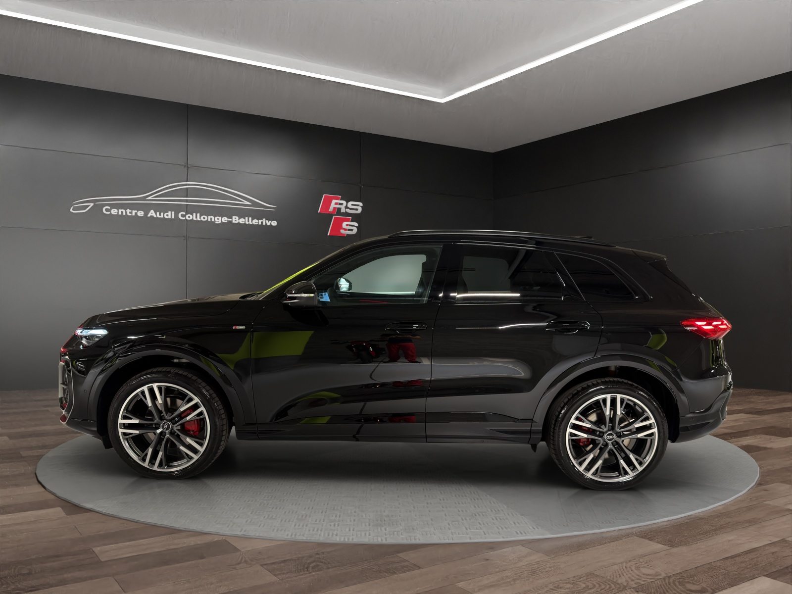AUDI Q5 SUV TFSI 200 kW, Benzina, Auto nuove, Automatico - 3
