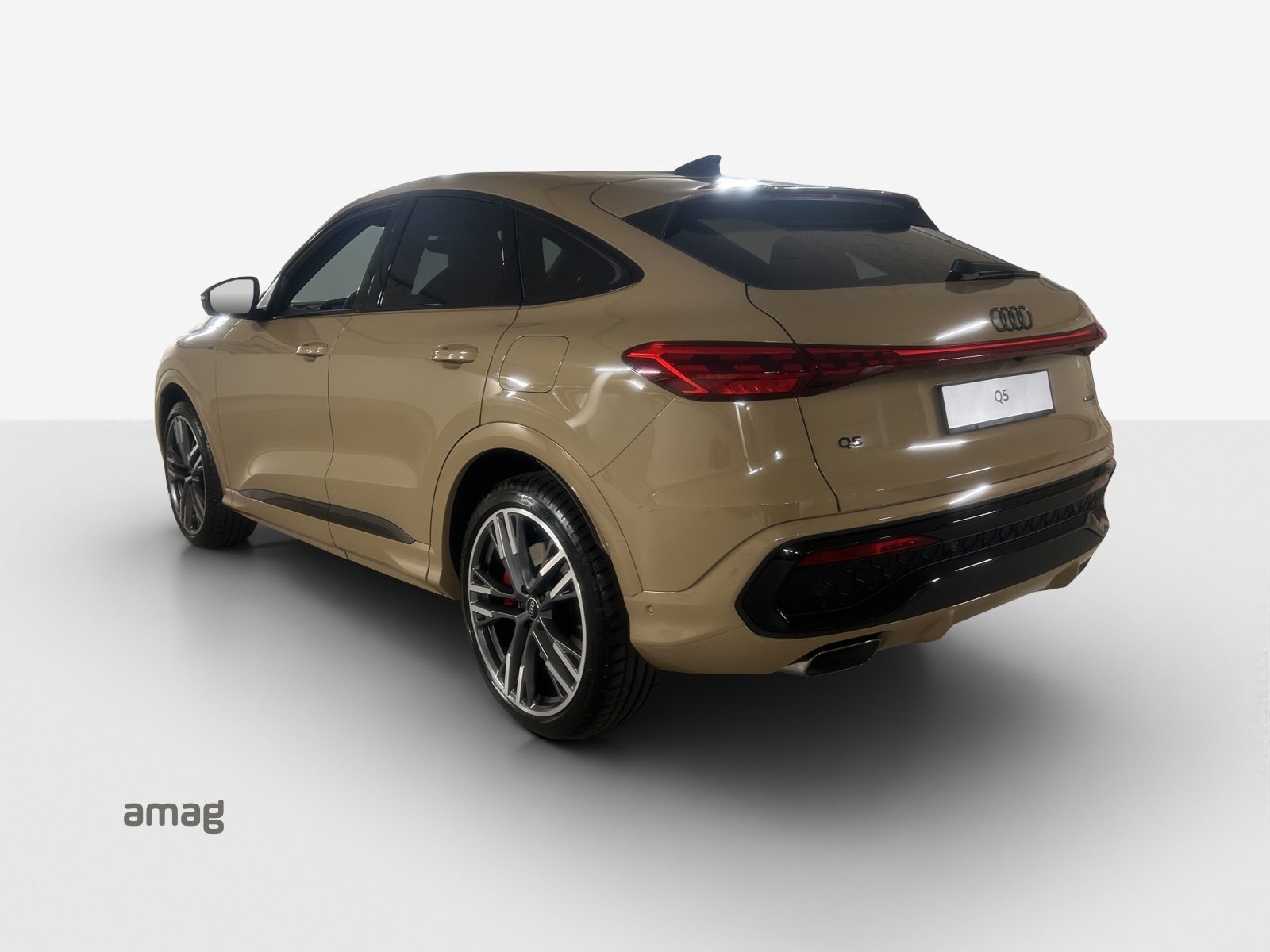 AUDI Q5 SB e-hybrid 270 kW, Hybride Intégral Essence/Électricité, Voiture nouvelle, Automatique - 3