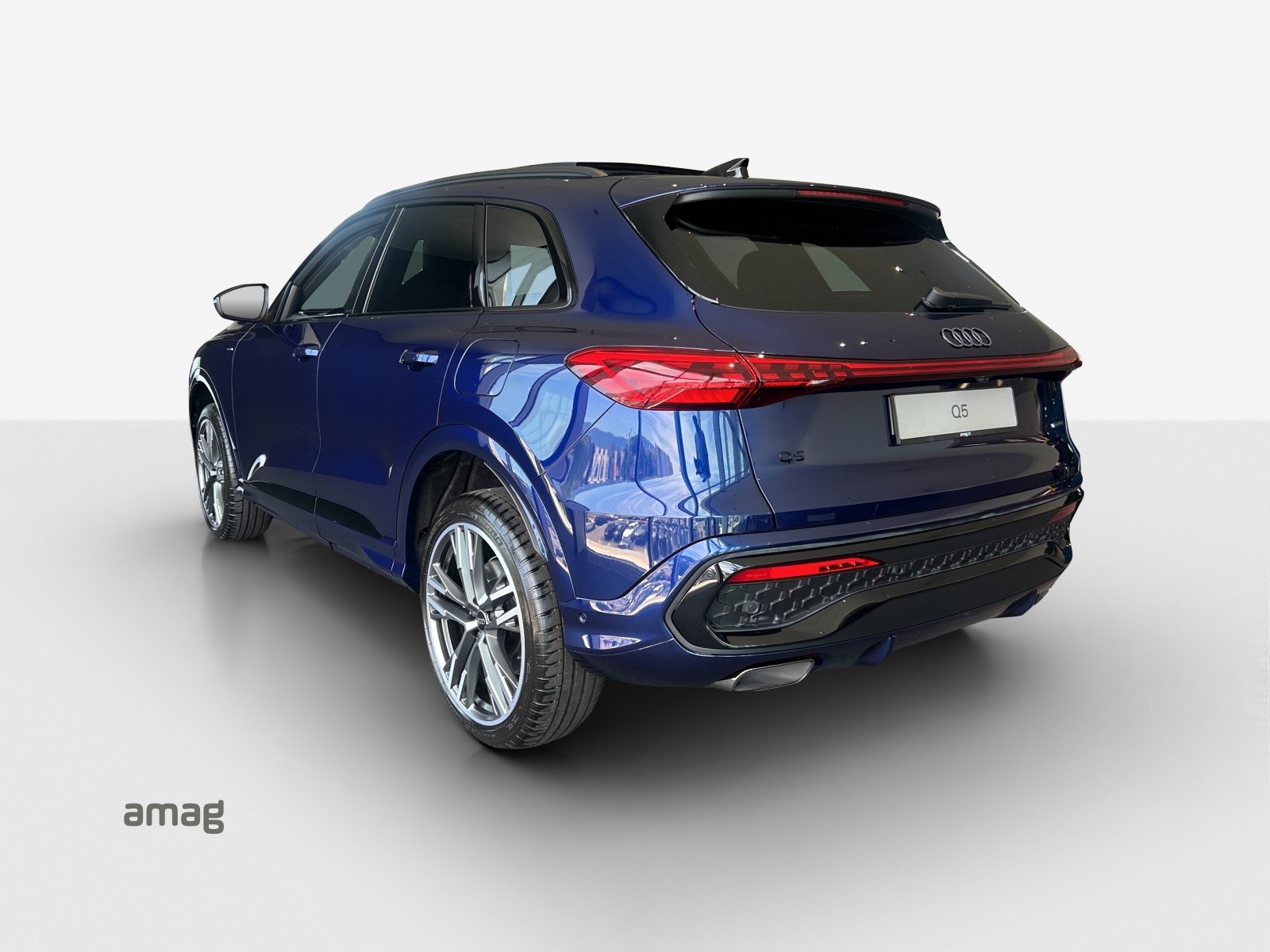 AUDI Q5 SUV e-hybrid 220 kW, Full-Hybrid Petrol/Electric, New car, Automatic - 3
