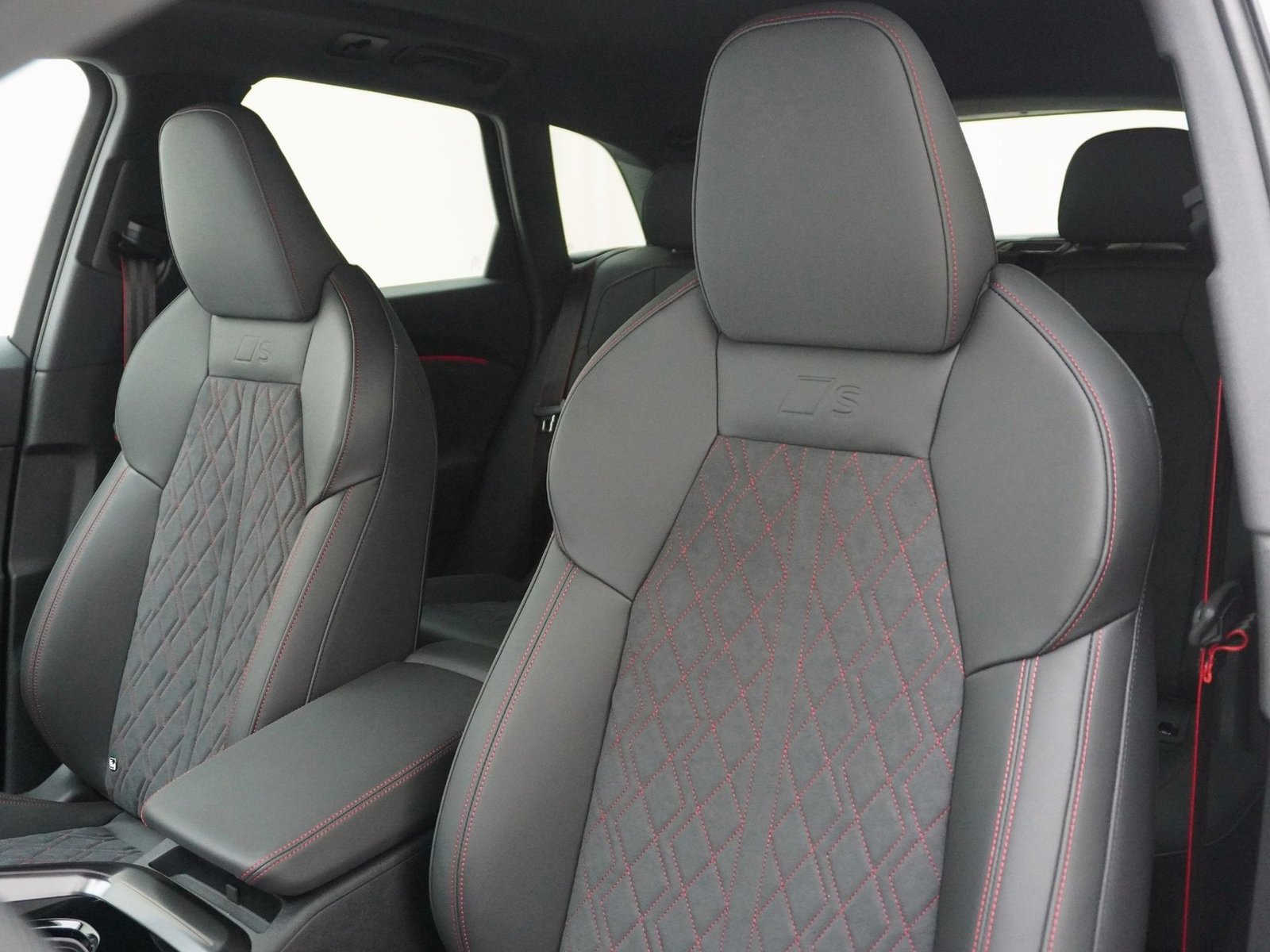 AUDI Q5 2.0 TDI S line quattro S-Tronic, Mild-Hybrid Diesel/Elektro, Neuwagen, Automatik - 6