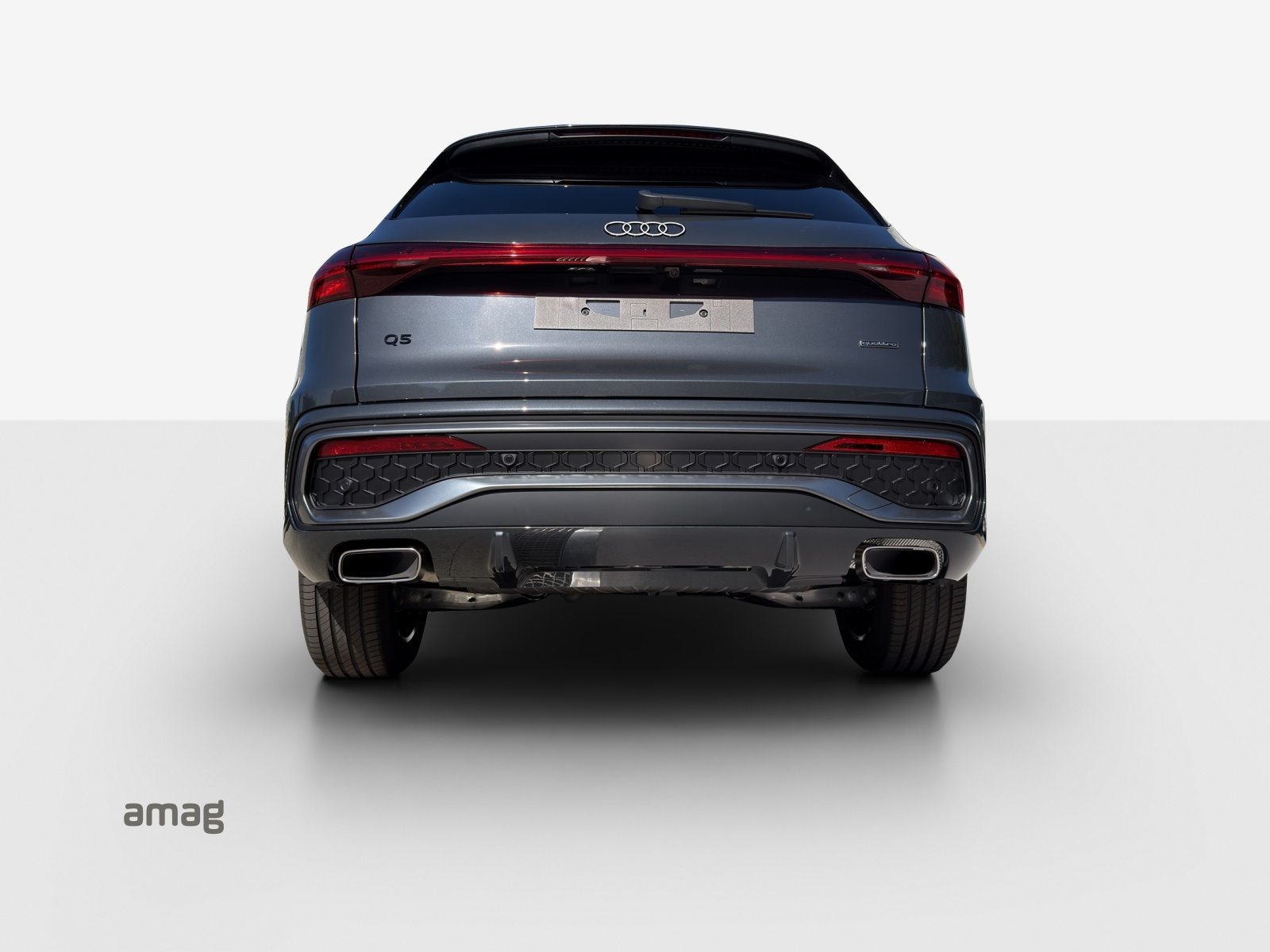 AUDI Q5 SUV e-hybrid 270 kW, Full-Hybrid Petrol/Electric, New car, Automatic - 4
