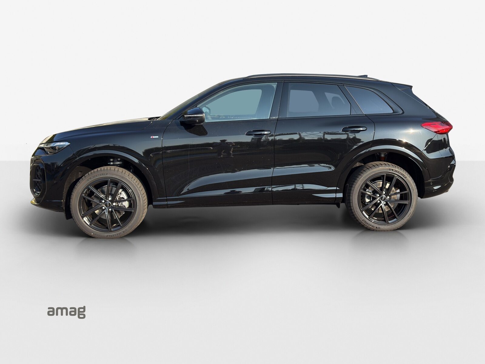 AUDI Q5 SUV TFSI 200 kW, Petrol, New car, Automatic - 2
