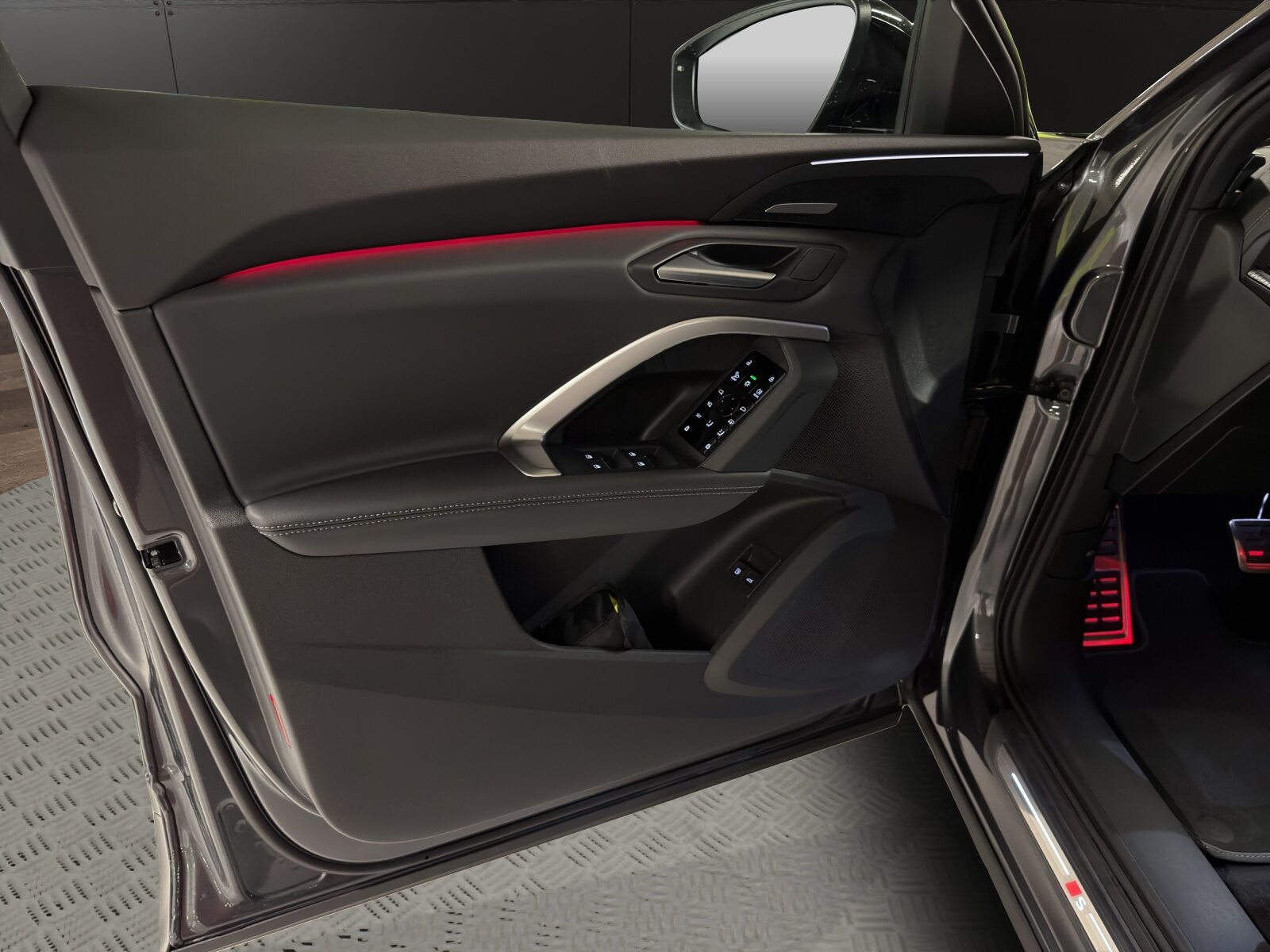 AUDI Q5 SUV e-hybrid 220 kW, Hybride Integrale Benzina/Elettrica, Auto nuove, Automatico - 3
