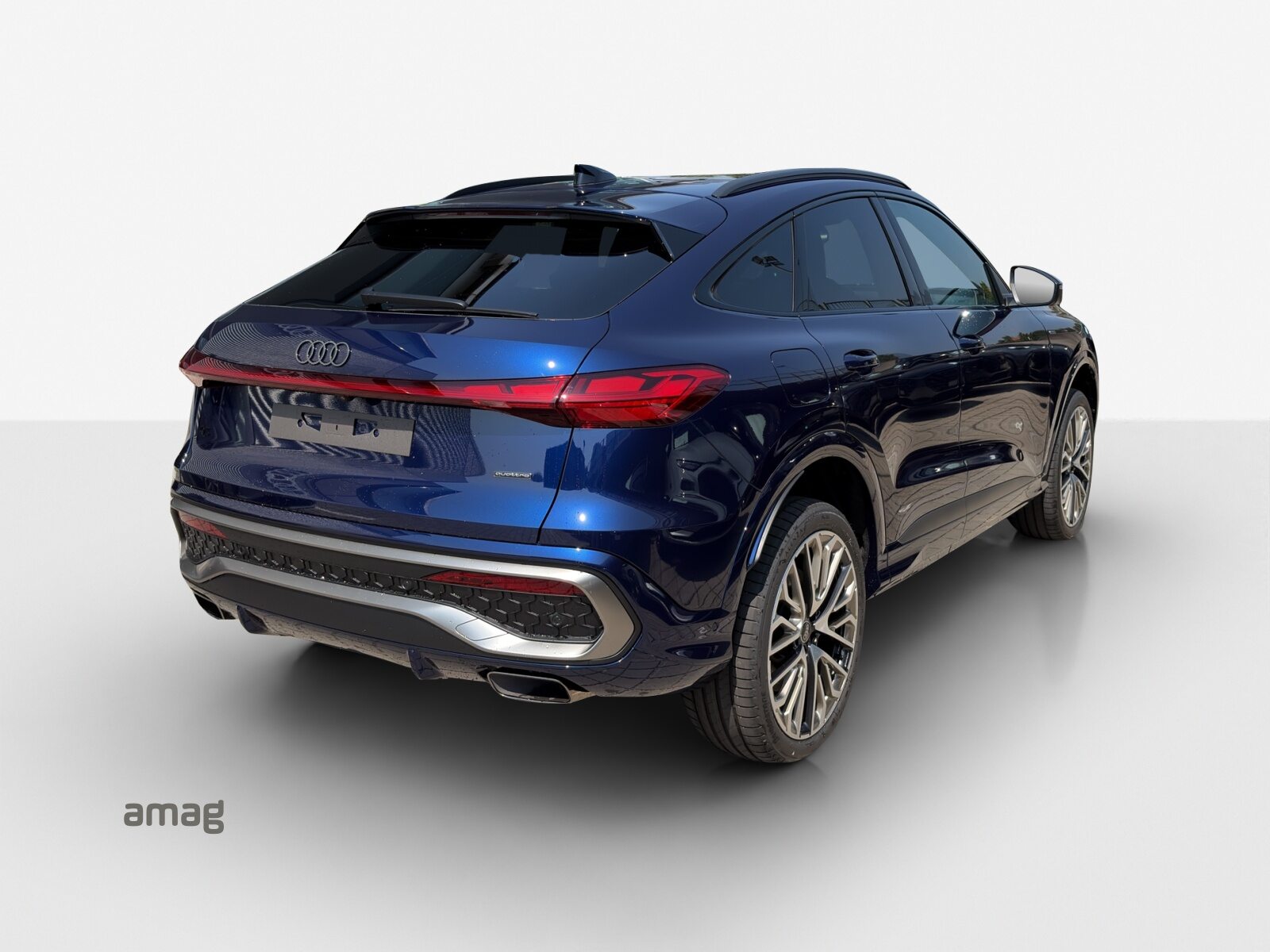 AUDI Q5 SB e-hybrid 270 kW, Voll-Hybrid Benzin/Elektro, Neuwagen, Automatik - 5