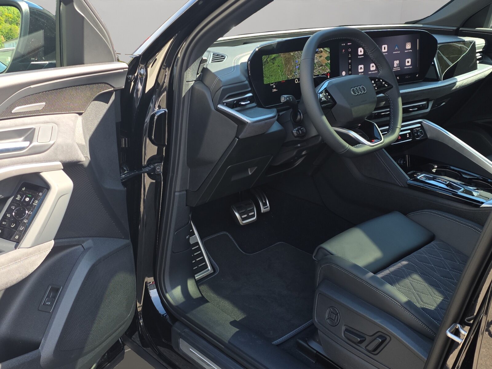 AUDI Q5 Sportback TFSI 200 kW, Essence, Voiture nouvelle, Automatique - 4