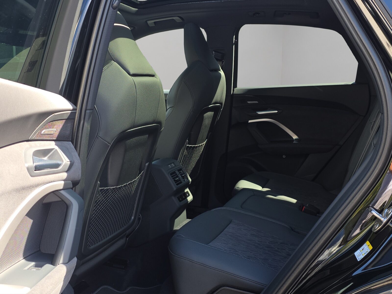 AUDI Q5 Sportback TFSI 200 kW, Essence, Voiture nouvelle, Automatique - 6