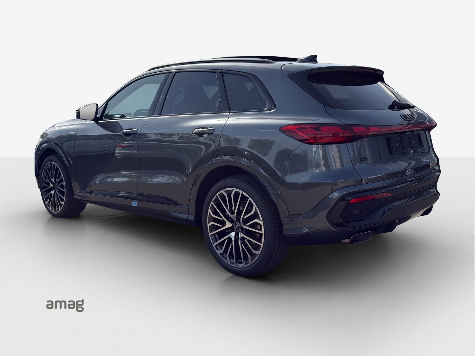 AUDI Q5 SUV TFSI 150 kW, Essence, Voiture nouvelle, Automatique - 3