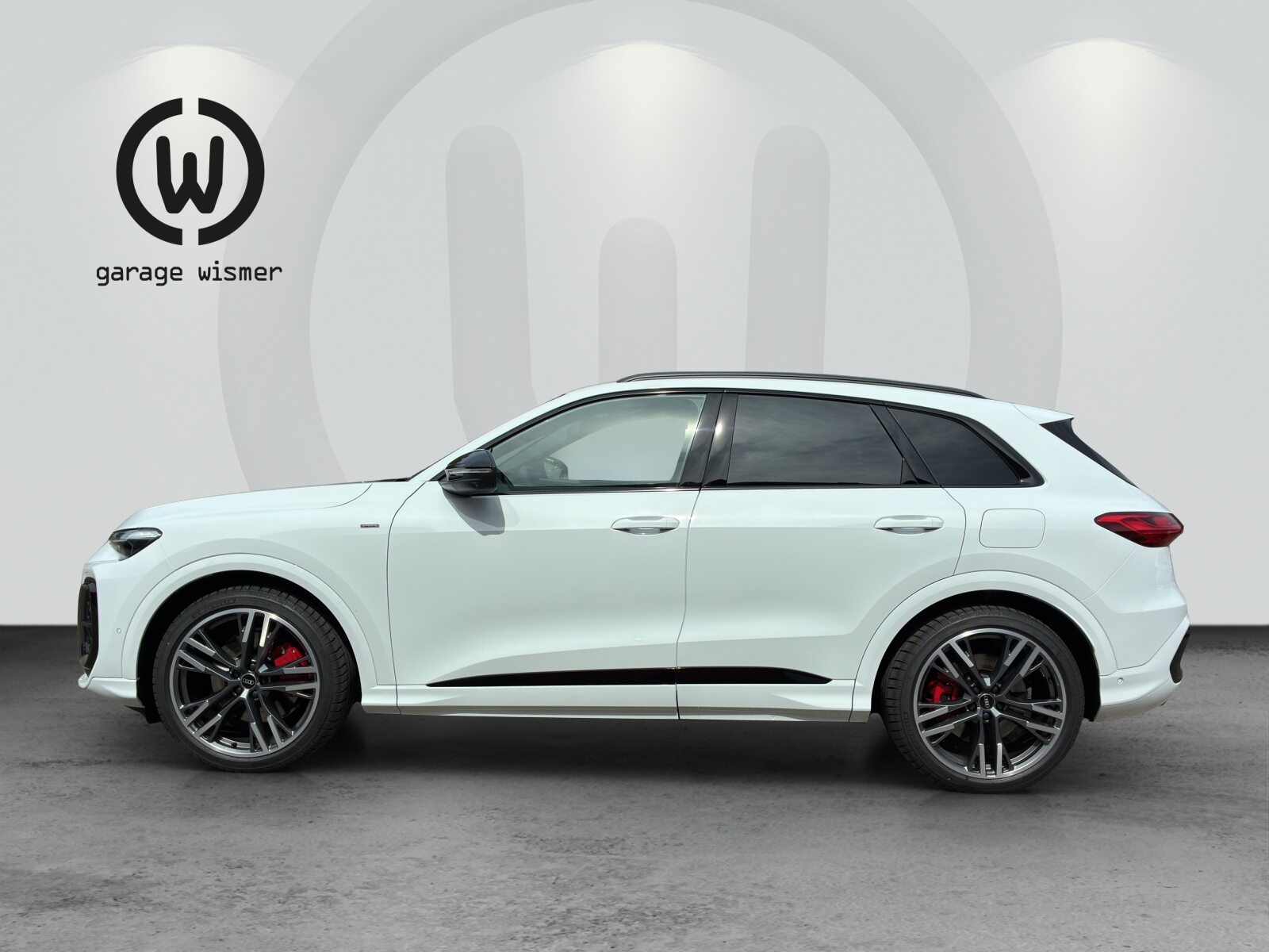 AUDI Q5 SUV e-hybrid 270 kW, Voll-Hybrid Benzin/Elektro, Neuwagen, Automatik - 2