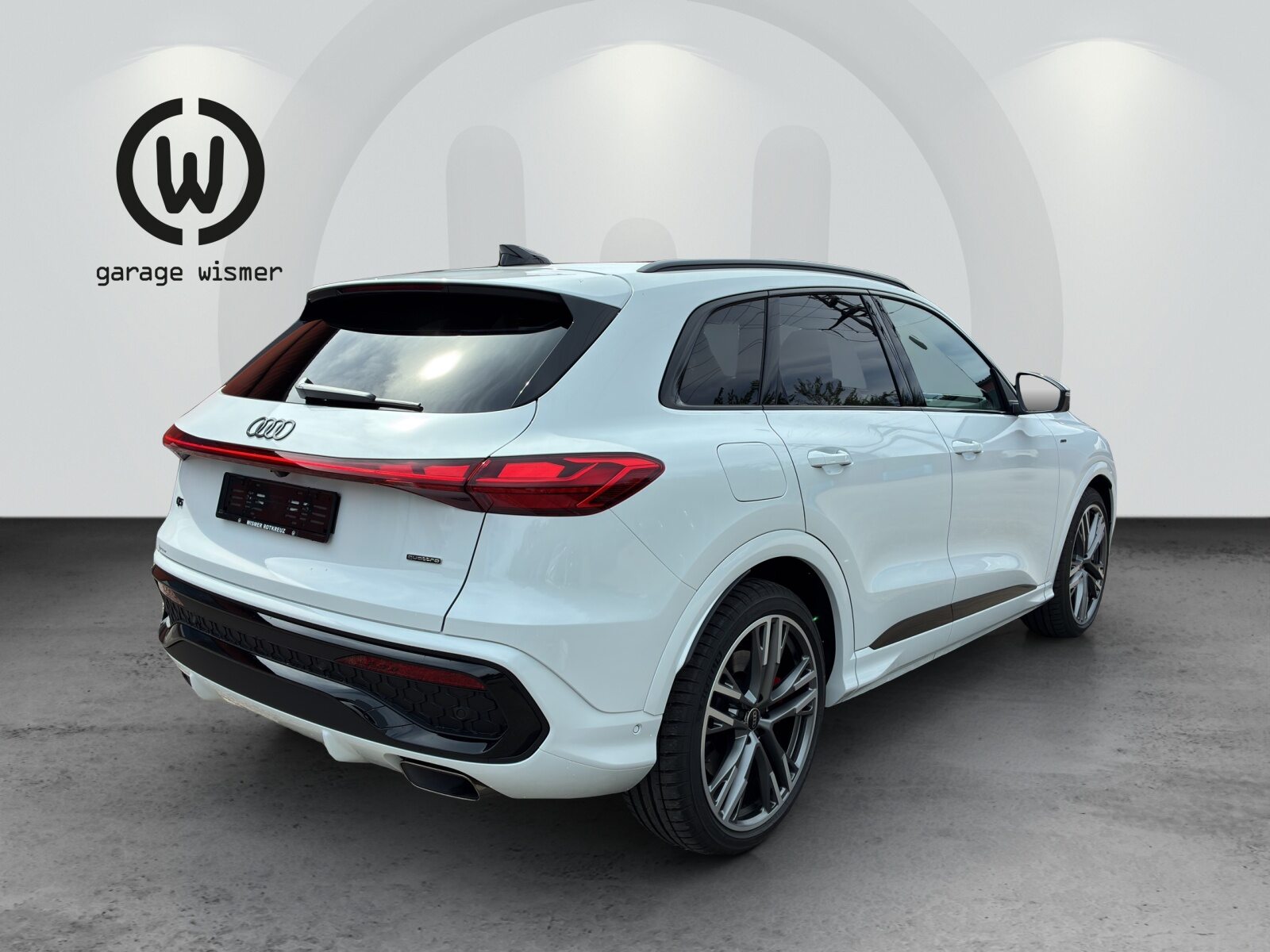 AUDI Q5 SUV e-hybrid 270 kW, Voll-Hybrid Benzin/Elektro, Neuwagen, Automatik - 4
