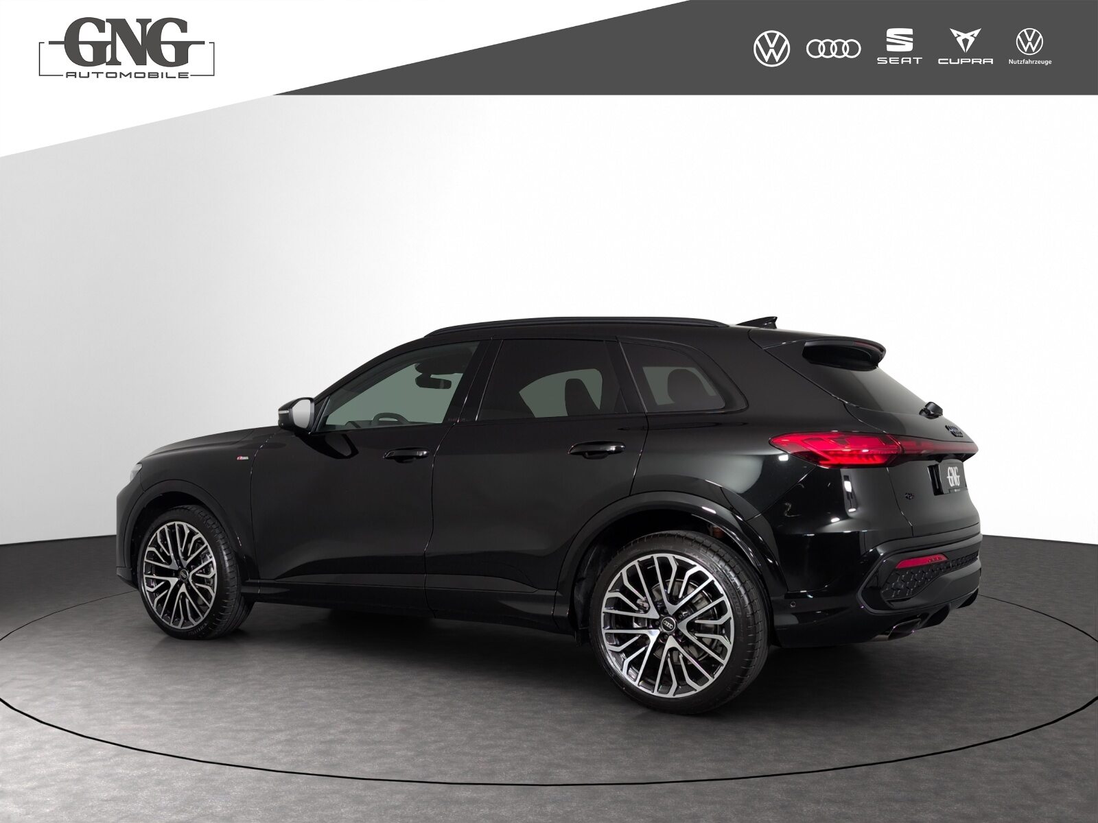 AUDI Q5 SUV TFSI 150 kW, Benzin, Neuwagen, Automatik - 2