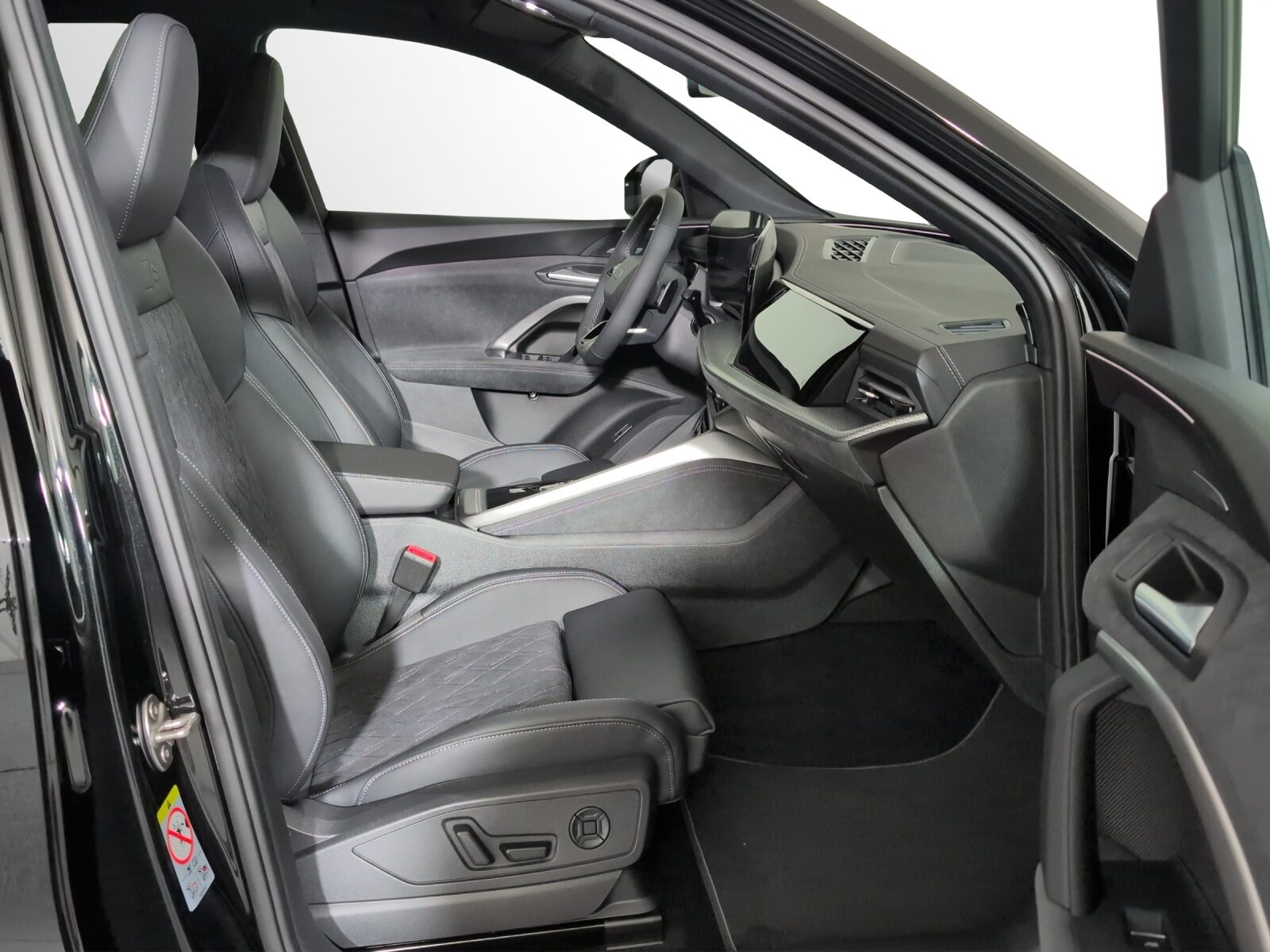AUDI Q5 SUV TFSI 150 kW, Benzin, Neuwagen, Automatik - 7