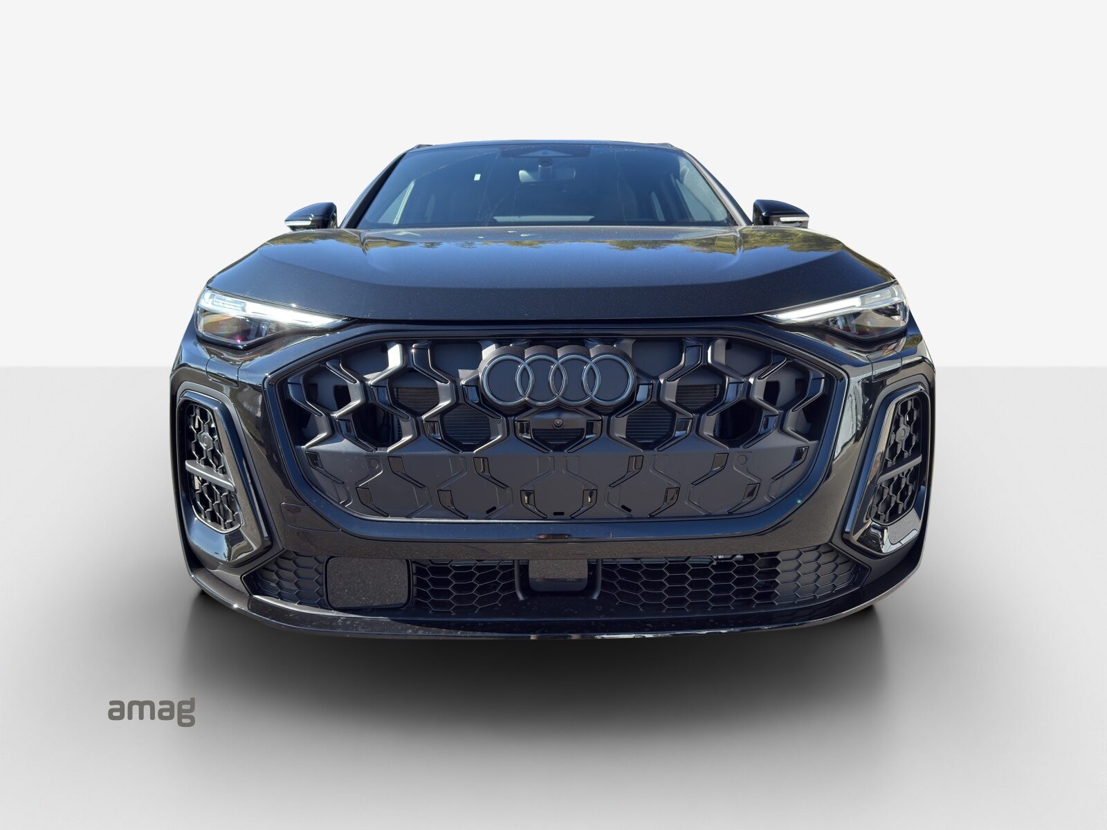 AUDI Q5 SUV e-hybrid 220 kW, Full-Hybrid Petrol/Electric, New car, Automatic - 7