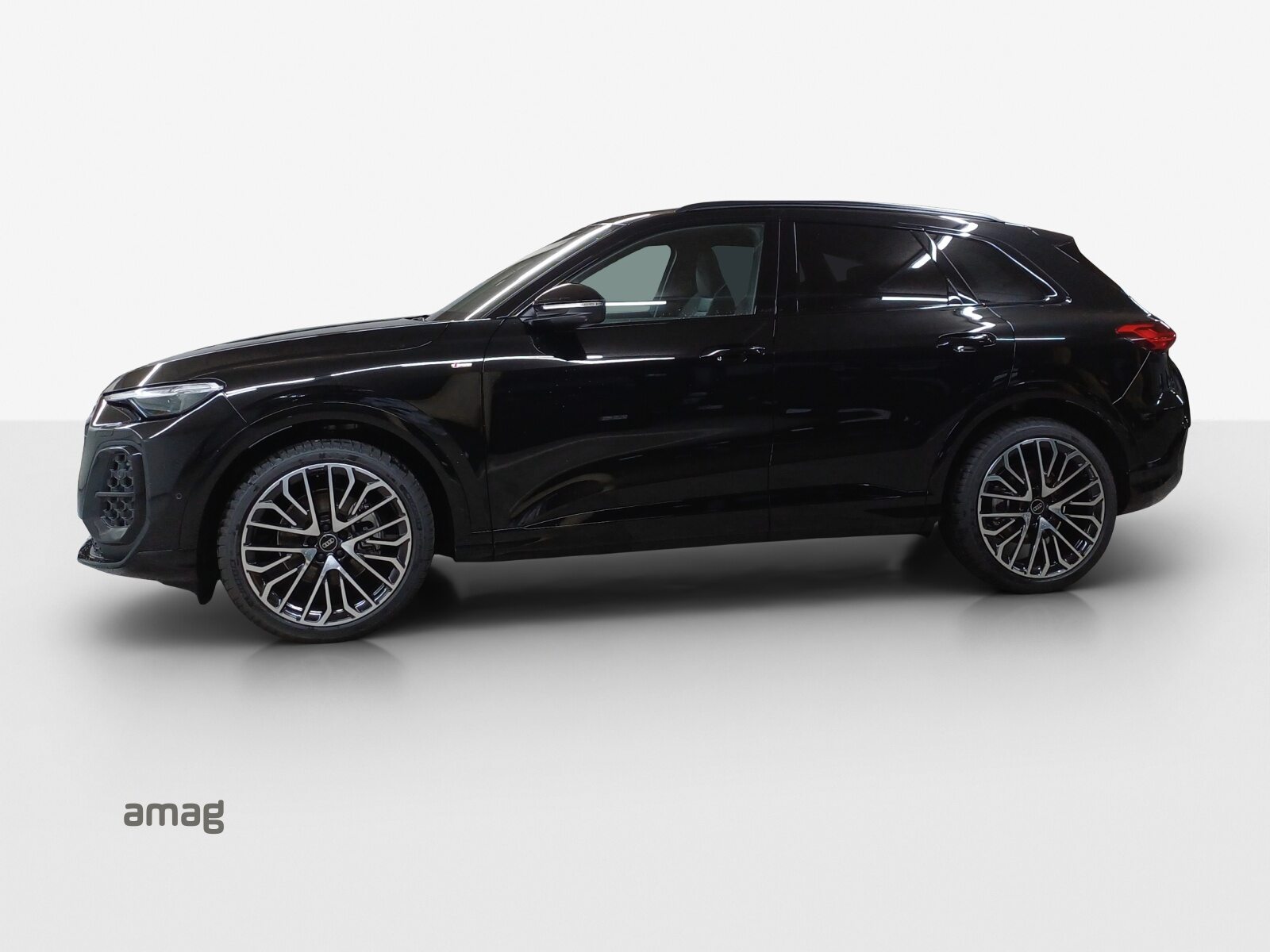 AUDI Q5 SUV TFSI 200 kW, Petrol, New car, Automatic - 2