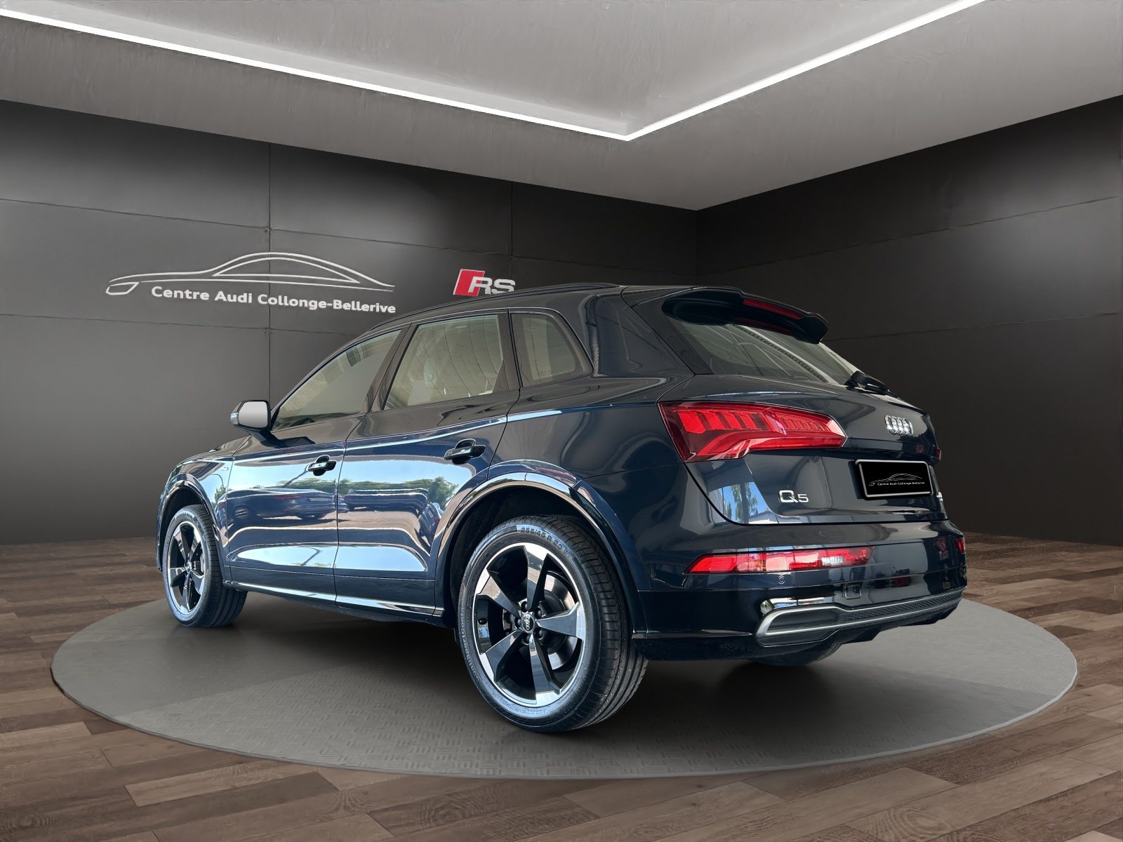 AUDI Q5 45 TFSI sport, Essence, Occasion / Utilisé, Automatique - 4