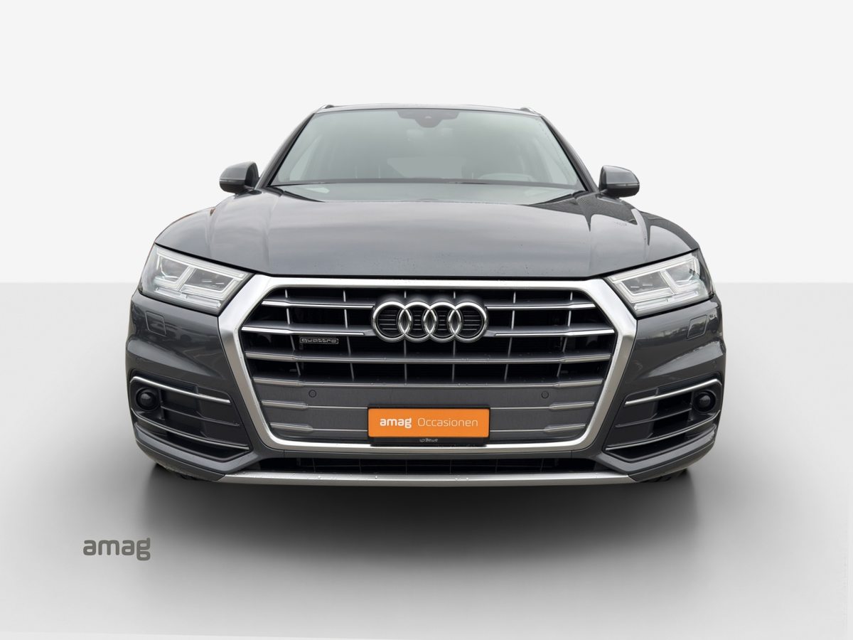 AUDI Q5 40 TDI quattro S tronic, Diesel, Occasion / Utilisé, Automatique - 7