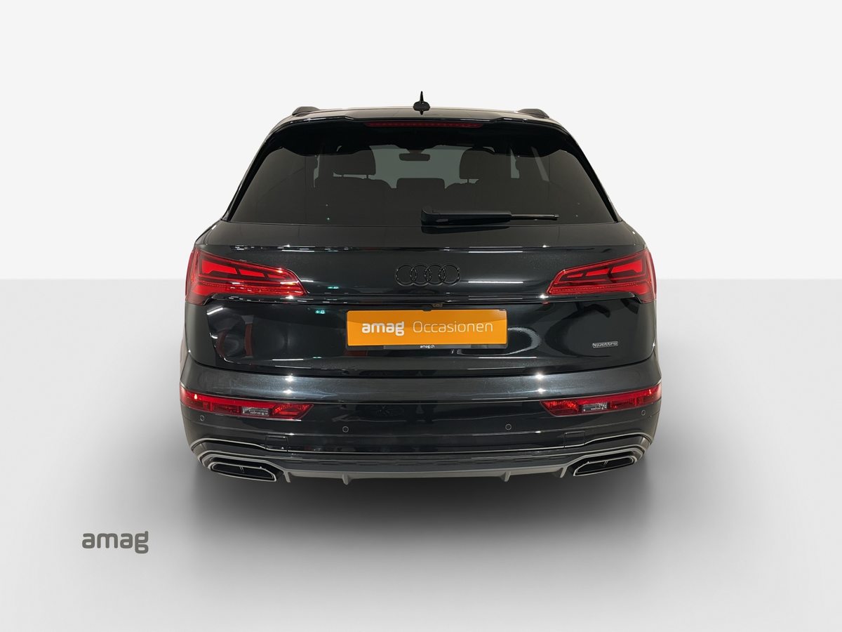 AUDI Q5 50 TFSI e quattro S tronic, Voll-Hybrid Benzin/Elektro, Occasion / Gebraucht, Automatik - 4