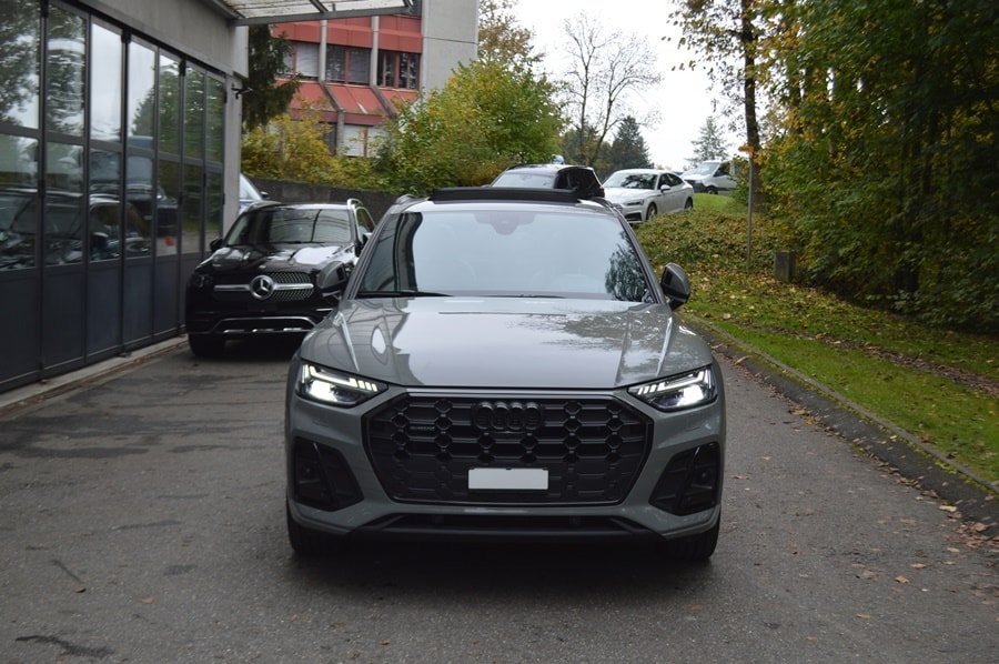 AUDI Q5 40 TDI Black Edition quattro S-tronic I Panoramadach, Mild-Hybrid Diesel/Electric, Second hand / Used, Automatic - 2