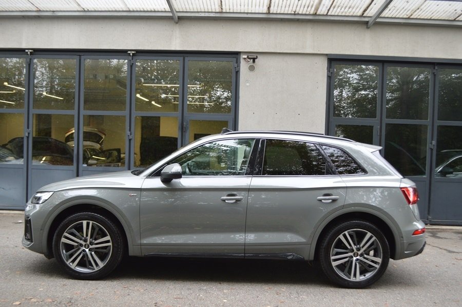 AUDI Q5 40 TDI Black Edition quattro S-tronic I Panoramadach, Mild-Hybrid Diesel/Electric, Second hand / Used, Automatic - 3