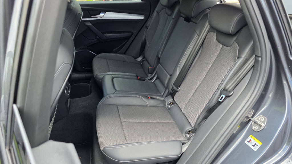 AUDI Q5 2.0 40 TDI S Line quattro S-Tronic, Mild-Hybrid Diesel/Electric, Second hand / Used, Automatic - 6