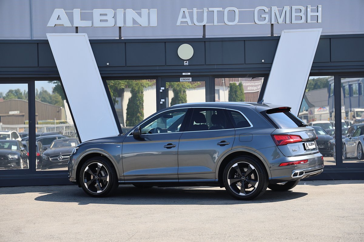 AUDI Q5 55 TFSI e S-Line sport quattro, Plug-in-Hybrid Benzina/Elettrica, Occasioni / Usate, Automatico - 4