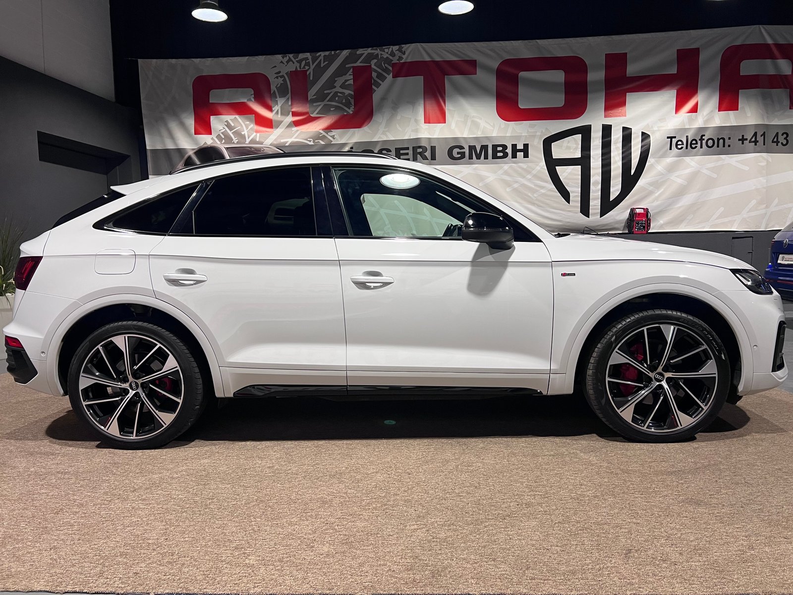 AUDI Q5 Sportback 45 TFSI S line quattro S-tronic, Petrol, Second hand / Used, Automatic - 2