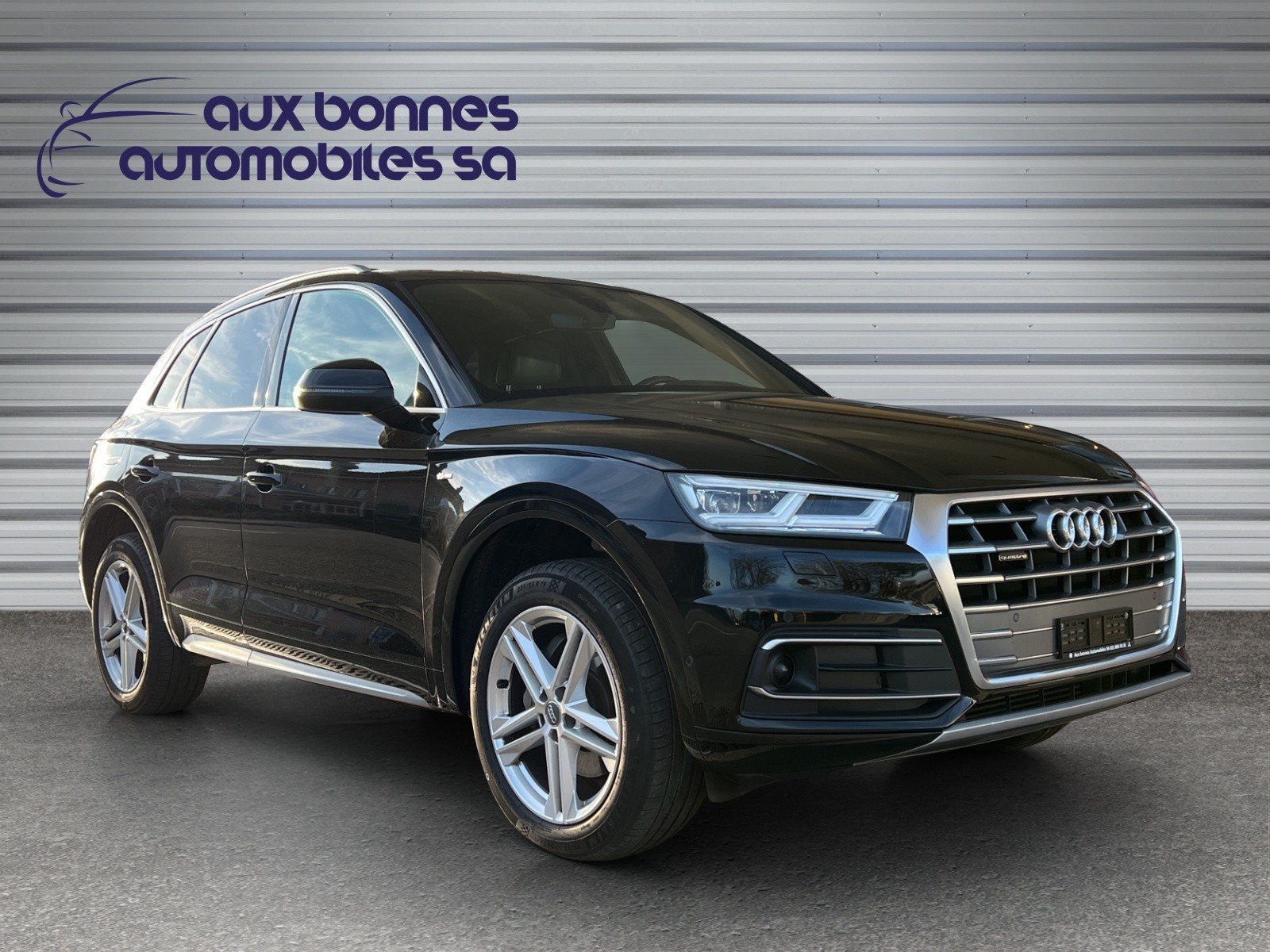 AUDI Q5 45 TFSI sport quattro S-tronic, Benzin, Occasion / Gebraucht, Automatik - 3