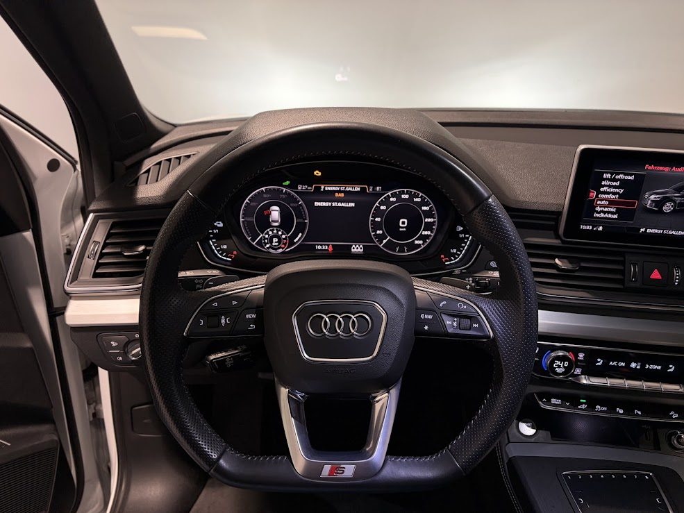 AUDI Q5 55 TFSI e sport, Voll-Hybrid Benzin/Elektro, Occasion / Gebraucht, Automatik - 6