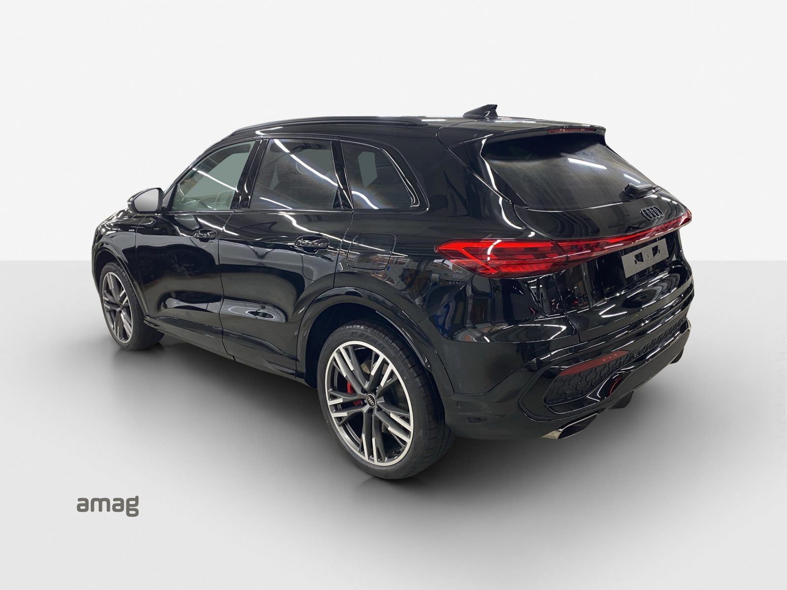 AUDI Q5 SUV e-hybrid 270 kW, Full-Hybrid Petrol/Electric, Second hand / Used, Automatic - 3