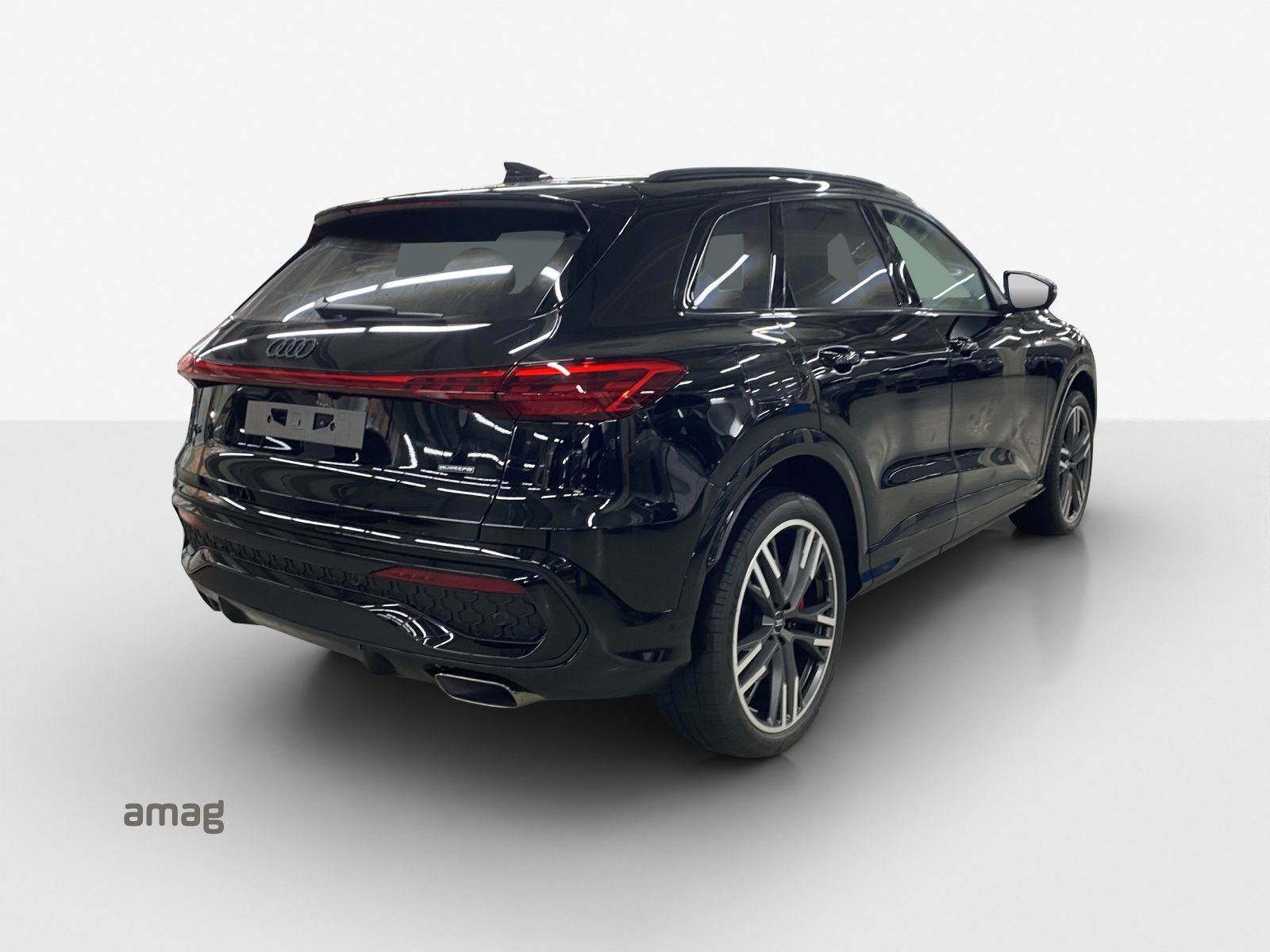 AUDI Q5 SUV e-hybrid 270 kW, Full-Hybrid Petrol/Electric, Second hand / Used, Automatic - 5