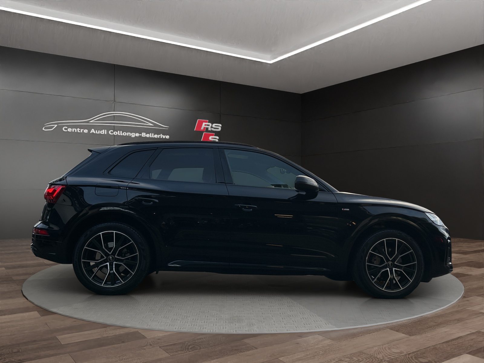 AUDI Q5 40 TDI Black Edition, Diesel, Occasion / Utilisé, Automatique - 7