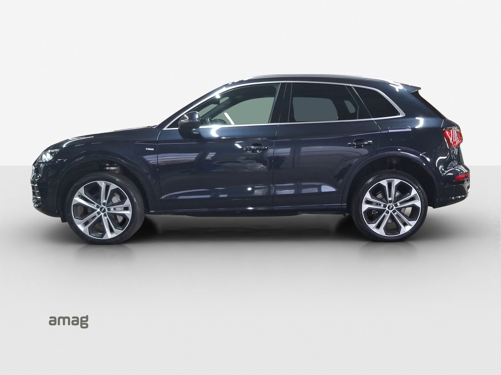 AUDI Q5 55 TFSI e sport, Hybride Intégral Essence/Électricité, Occasion / Utilisé, Automatique - 2