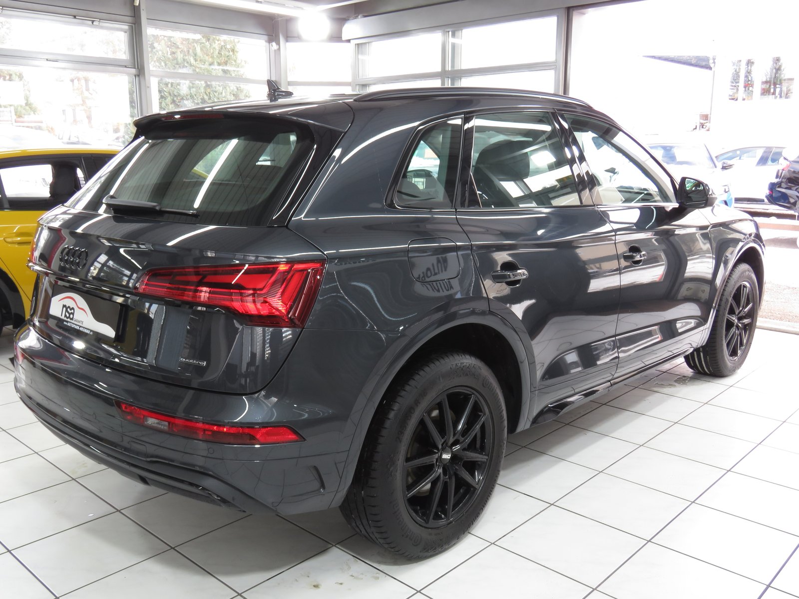 AUDI Q5 40 TDI advanced quattro S-tronic, Mild-Hybrid Diesel/Elektro, Occasion / Gebraucht, Automatik - 4