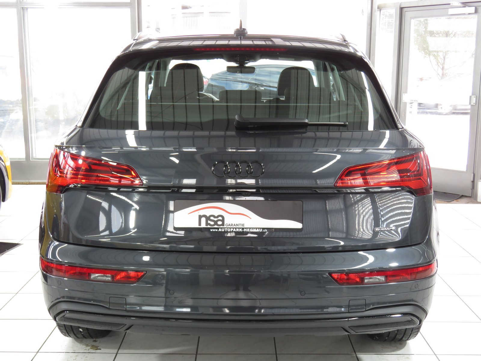 AUDI Q5 40 TDI advanced quattro S-tronic, Mild-Hybrid Diesel/Elektro, Occasion / Gebraucht, Automatik - 5