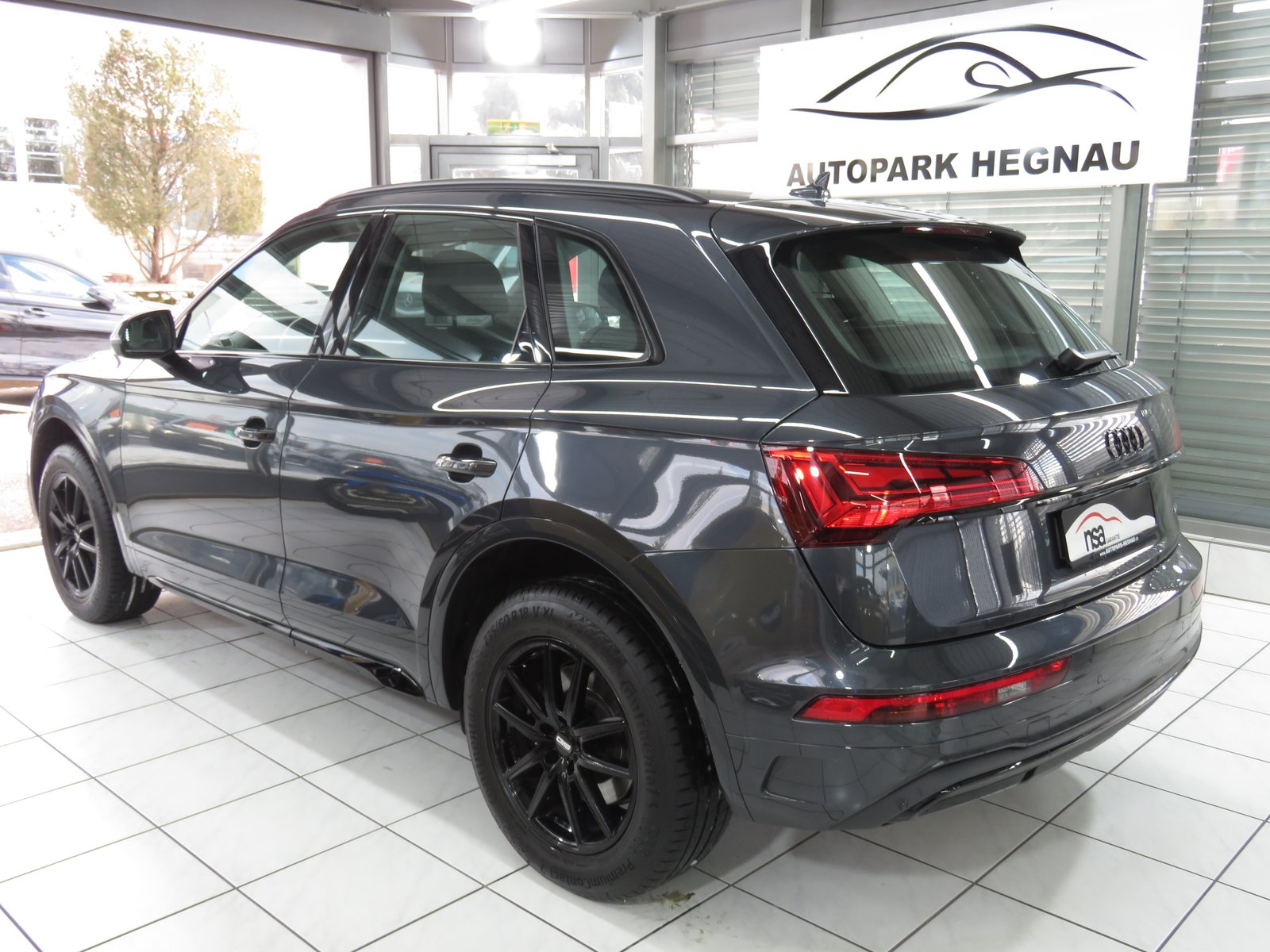 AUDI Q5 40 TDI advanced quattro S-tronic, Mild-Hybrid Diesel/Elektro, Occasion / Gebraucht, Automatik - 6