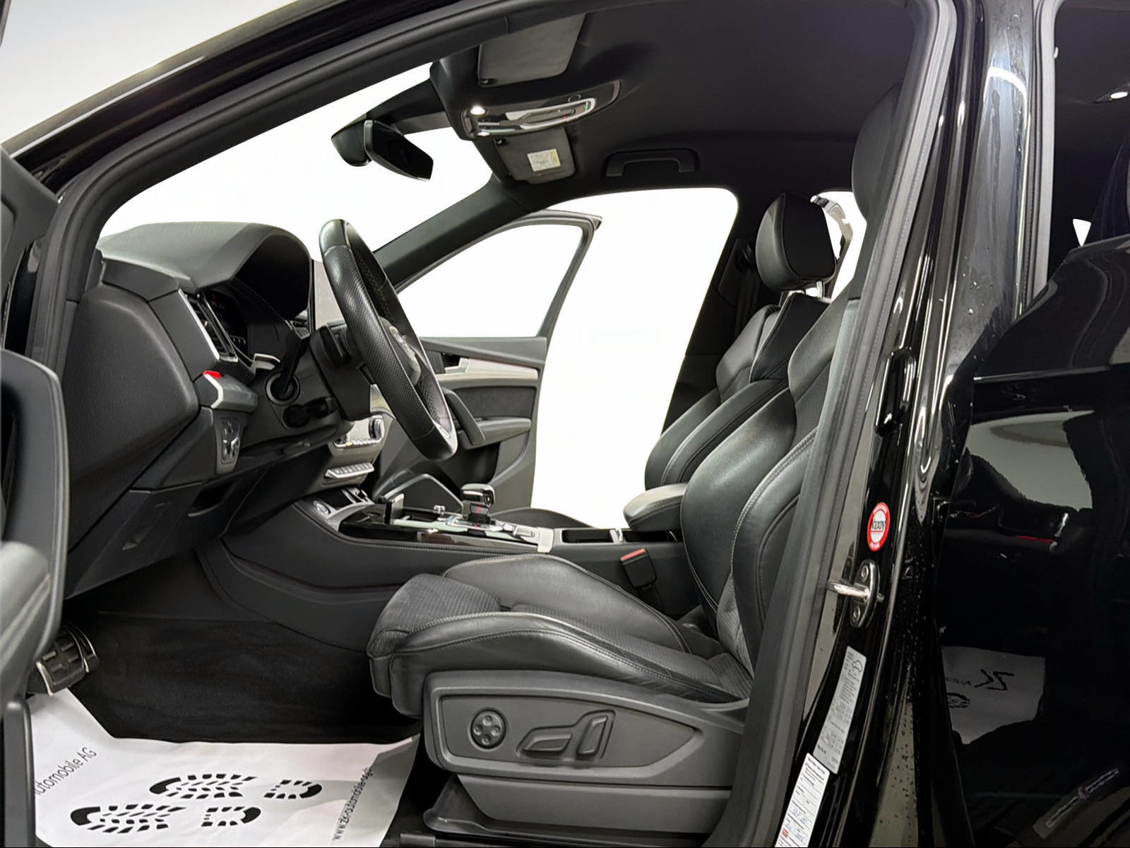AUDI Q5 40 TDI S-Line Midnight Black quattro S-tronic / RF-Kamera, Mild-Hybrid Diesel/Elektro, Occasion / Gebraucht, Automatik - 6