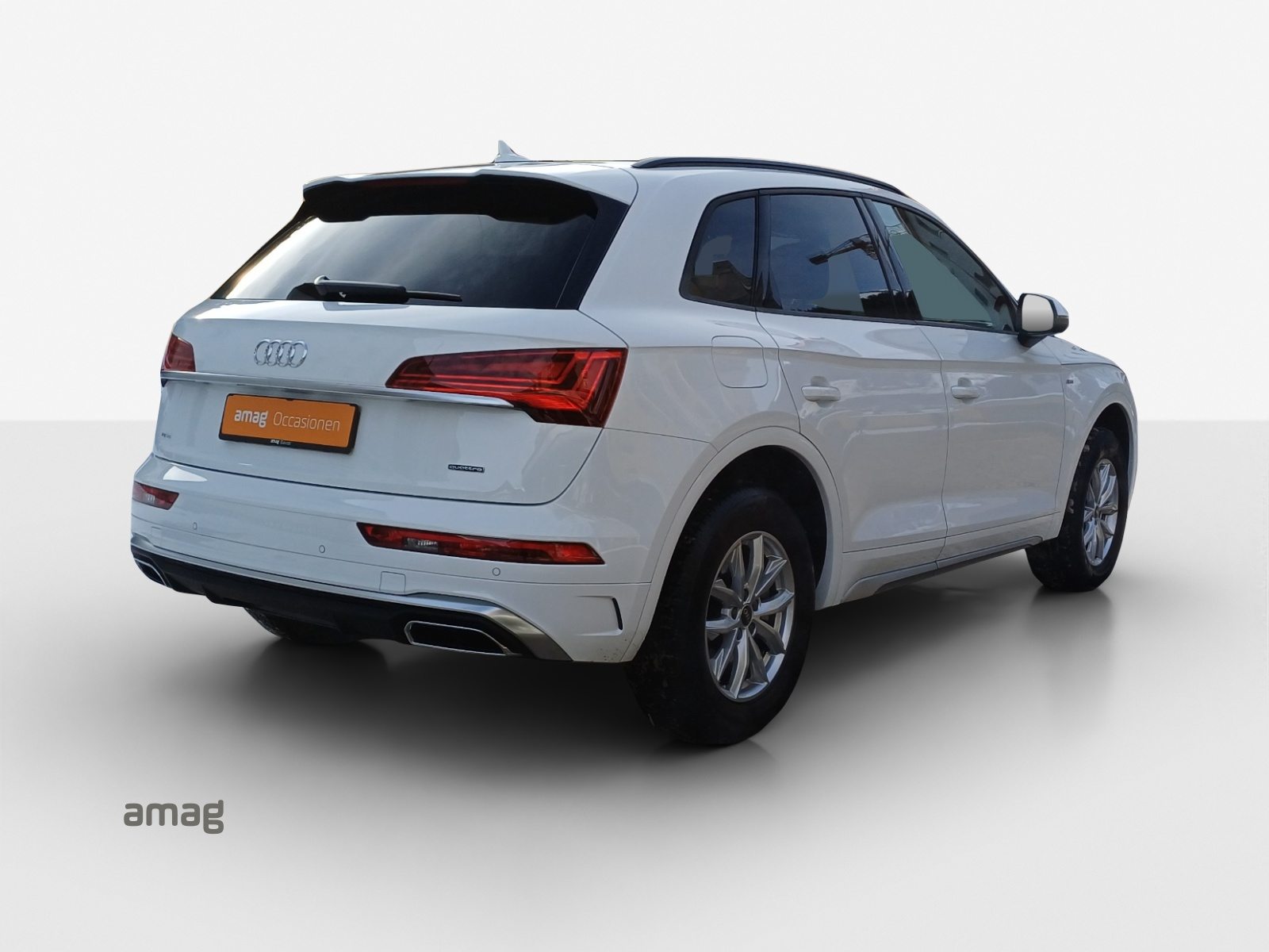 AUDI Q5 50 TFSI e S line, Full-Hybrid Petrol/Electric, Second hand / Used, Automatic - 5